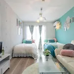 Asakusa Sky Stay Tiffany Blue Room